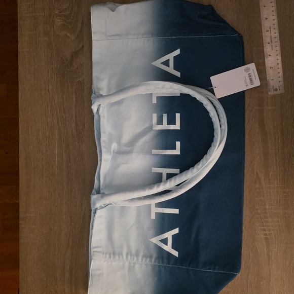 Athleta Gradient Blue Tote Bag NWT Power Of She - Picture 4 of 7